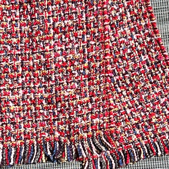 V Fraas Acrylic Women’s Scarf Good Condition - Picture 6 of 6